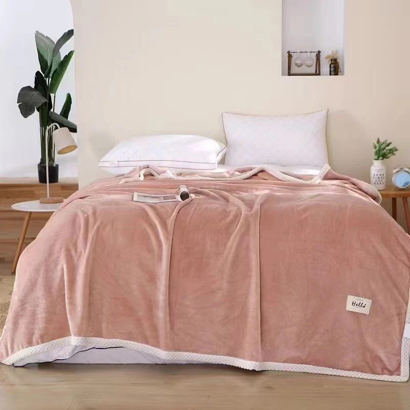 Hotelowy koc flanelowy