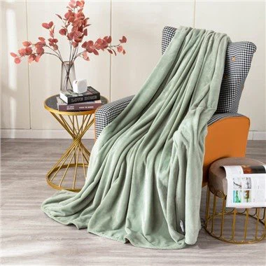 Koralowy Koc Polarowy na Zimę