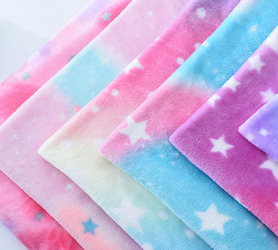 Świecąca tkanina flanelowa