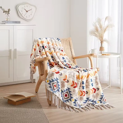 Flanelowy koc z Tassel