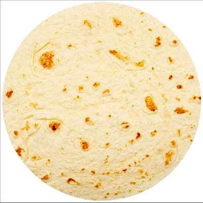 Koc rzucający pizzę