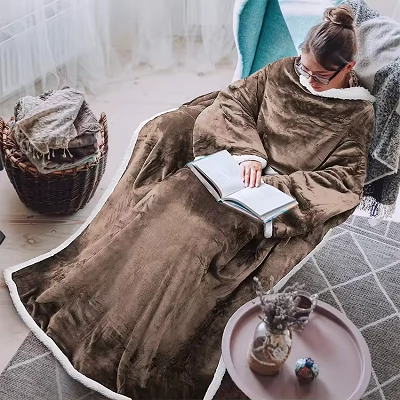 Koc z kapturem Snuggie
